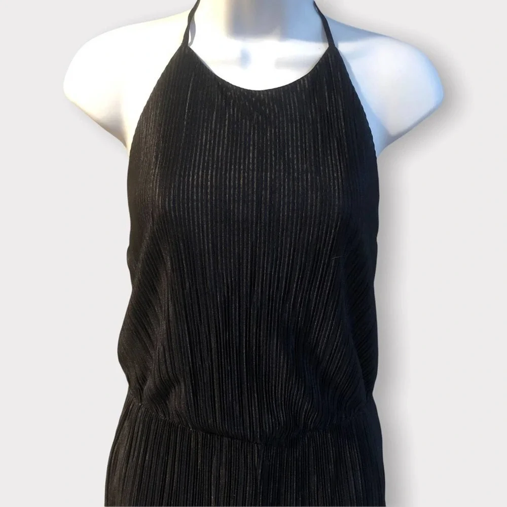 19 Cooper Nordstrom NWT black pleated halter jumpsuit Size small - Picture 3 of 8
